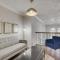 Spacious and Luxury Home w Cinema Room and Pool