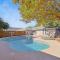 Stunning Modern Rustic House - Pool Playroom Patio
