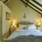 Munden House