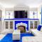 The Sapphire Haven - Your Old Brooklyn Oasis Awaits Families, Couples, Business Travelers Near Downtown With Parking, 300 MB WiFi & Self Check-In