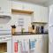 Dog-Friendly Largo Apartment with Large Shared Yard! - Largo