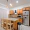 NEW Condo with Pool and Ocean View Roof near Beach 4 blocks