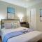 Bungalow Bliss ※ Beach Cottage Blocks From Ocean - Myrtle Beach