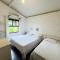 Pousada North Shore Maresias - 2 quadras da praia - Casas de 2 quartos - 80 m2 -2 banheiros -piscina sauna - estacion-churrasq privativa -wifi animais de peq porte roupa de cama e banho