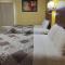 Deep River Motel