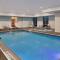 Holiday Inn Express Hotel & Suites Terre Haute by IHG