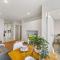 A Stylish & Modern 2BR Apartment Fantastic Views
