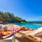 Villa Joie de Vivre Vista mare con piscina a sfioro per 6 persone Villa Joie de Vivre Vista mare con piscina a sfioro per 6 persone