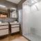 Huswell - Lovely apartment with lateral sea view