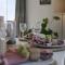 Huswell - Sea Bridge; Charming apartment near the beach