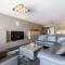 Huswell - Bright apartment with parking near the beach