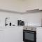 Urban APT with Stunning Acropolis View & Roofdeck - Atene