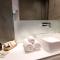 Urban APT with Stunning Acropolis View & Roofdeck - Atene
