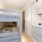Huswell - Renovated apartment with sea view and parking