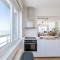 Huswell - Frontal seaview apartment in Ostend Huswell - Frontal seaview apartment in Ostend