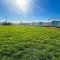 Charming Chamber with spacious relaxing area - Pagham