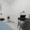 Apartment with Balcony & Parking in Warsaw by Noclegi Renters - 华沙