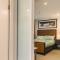 Luxury Oaks Horizons Apartment with a Pool