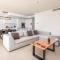 ViVi Homes - The Heights Pool, Gym, Sauna, Terrace & Sea View