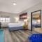 Days Inn & Suites by Wyndham Tucson/Marana - Tucson