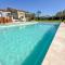 Le Petit Valexiane Piscine & Jardin