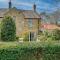 Spence Lodge: Beautiful 2-Bedroom Stone Cottage - Alnmouth