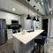 West Loop King Oasis/2BR that sleeps 6 guests/walk to Fulton Market - شيكاغو