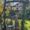 Paljas En Kandas Guest House