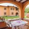 Menaggio Cozy Apt - w Veranda & Private Parking