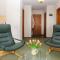 Apartment Le Sporting 213 by Interhome