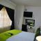 Lapologa Bed & Breakfast