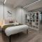 Shoreditch Apartments by DC London Rooms - London