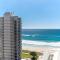 Charming 2BR Ocean View Apartment - Gold Coast