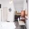 Cozy Budget Apartments in the Heart of Fira