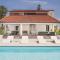 Country House con Piscina e Jacuzzi Villa delle Sterlizie