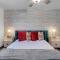 10min to EXPO - Family-Friendly with Office & Playroom