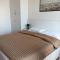 Seaside Deluxe Apartment for long term rental