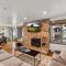 Bear Claw 415 - Ski-in Ski-out Condo!