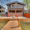 Lakefront New London Home Dock, Fire Pit and Views! - New London
