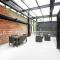 Comfy 2BR Apt Near Southern Cross with City Views