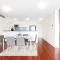 A Comfy & Spacious 2BR Apt Harbour View