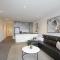A Modern 2BR Apt with City Views FREE Parking
