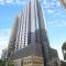 A Modern 2BR Apt with City Views FREE Parking