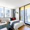 A Chic 2BR Apt City Views Near Southern Cross