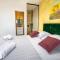 SunnySide luxury suites with free parking and swimming pool