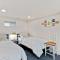 NEW! Modern Mountain SKI, 5BR Getaway w/ Game Room - موراي