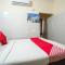 69076 OYO Hotel Sweekar - Shamshabad