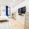 1597-1 Large studio W D in the unit prime UES - New York