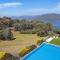 Mountain Bay Retreat near Goughs Bay Sleeps 10 - Goughs Bay