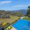 Mountain Bay Retreat near Goughs Bay Sleeps 10 - Goughs Bay